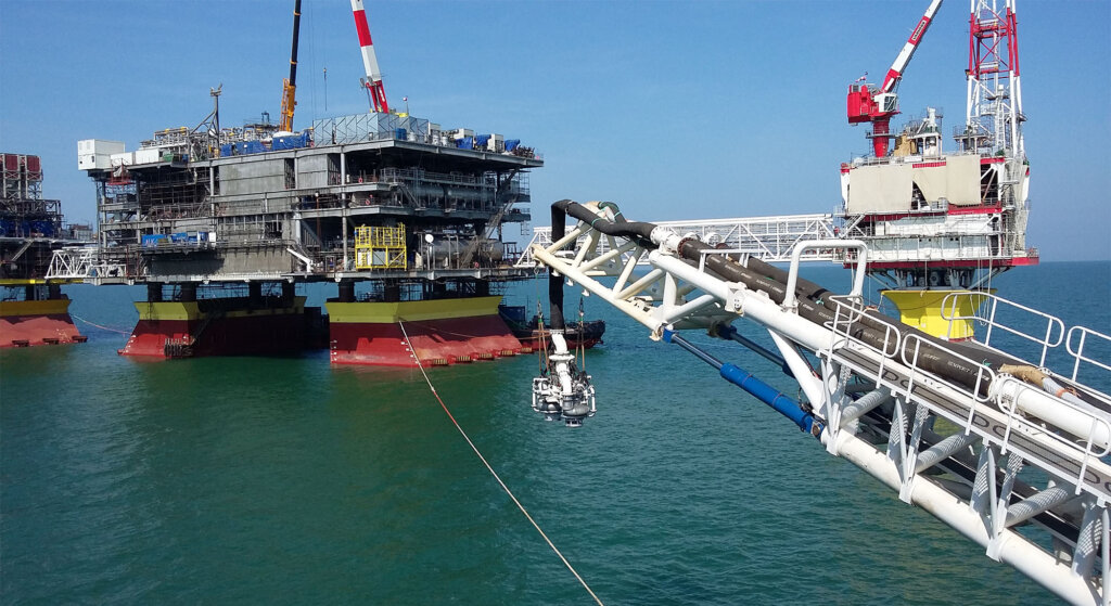 Featured image for the offshore dredging guide