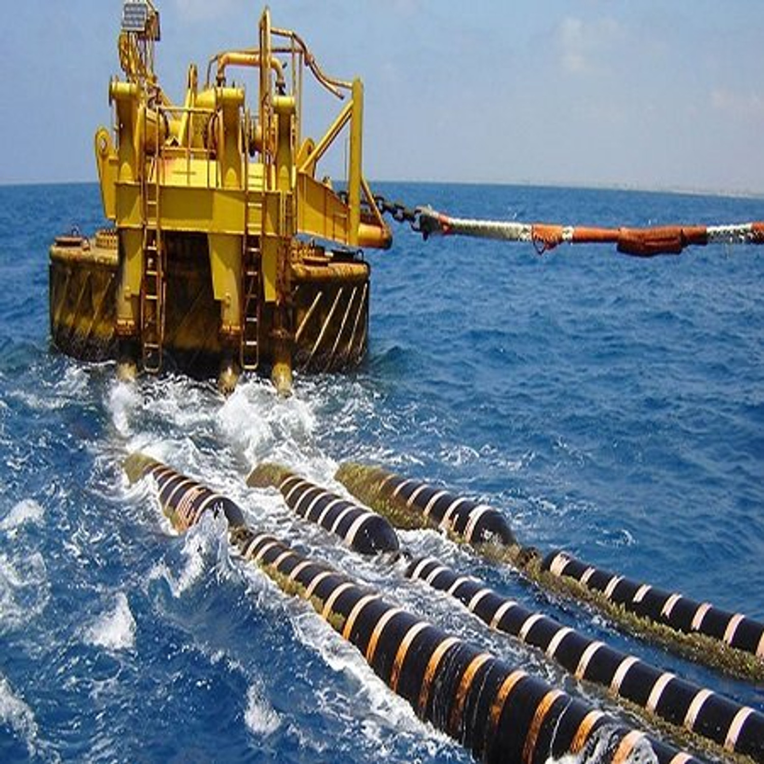 An application scenario or product detail of offshore marine hoses - Image 6