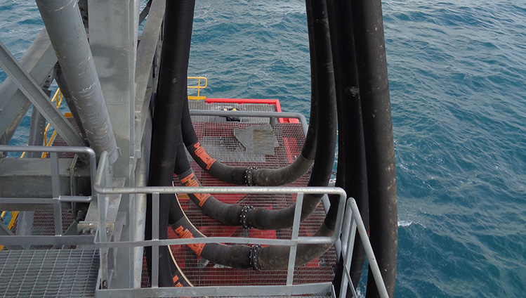 An application scenario or product detail of offshore transfers hoses - Image 10